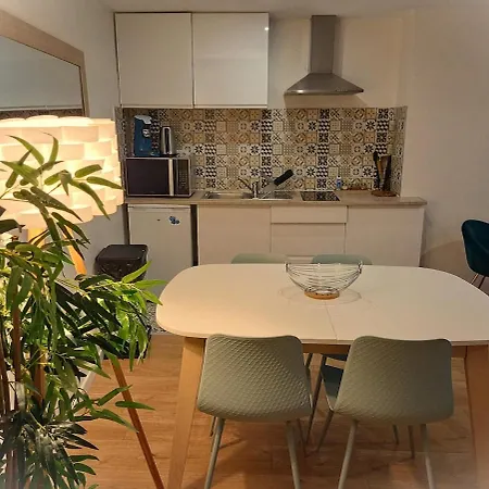 Apartment Paris & - Les Bords De Marne